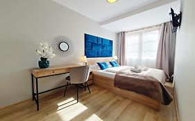 Apartamenty Sun&Fun Royal w otoczeniu zieleni blisko dworca PKP i sklepów